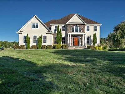 80 Autumn Chase Dr, Hopewell Junction, NY, 12533