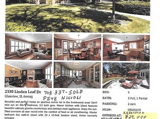 2330 Linden Leaf Dr, Glenview, IL