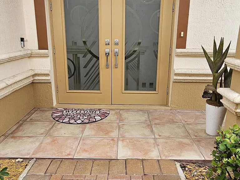 16117 Emerald Estates Dr — Photo 1