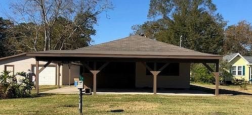 1st image of 3908 Burton Ln