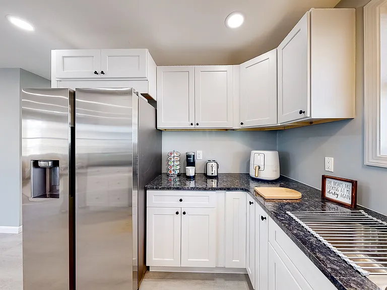 44 Hall St #1 — Photo 6