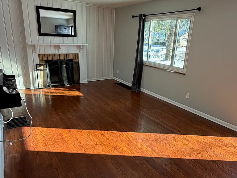 2454 Cranford Rd — Photo 8
