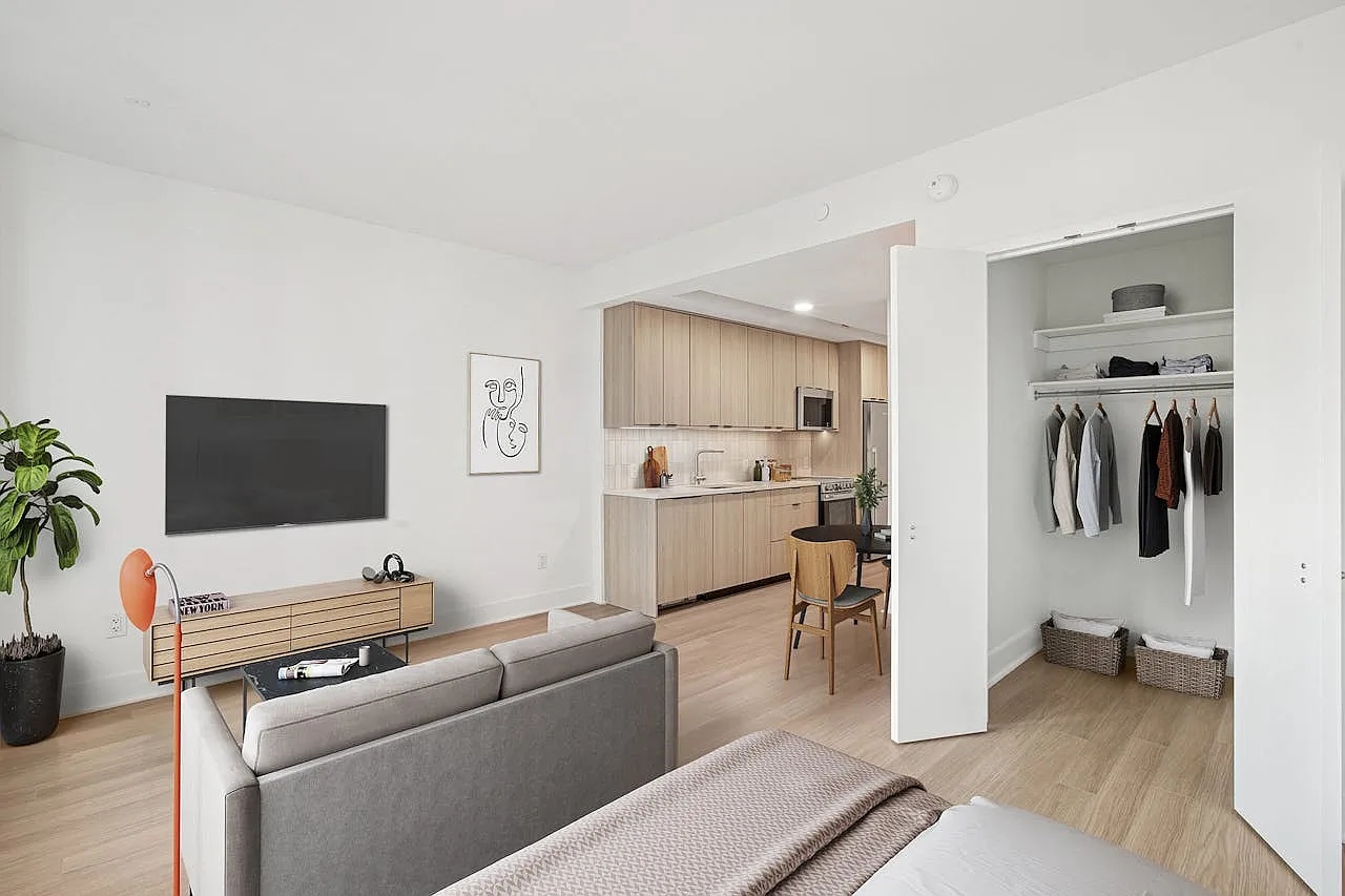499 President Street — Photo 3