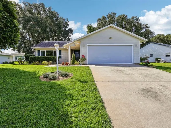 27131 Racquet Cir, Leesburg, FL 34748