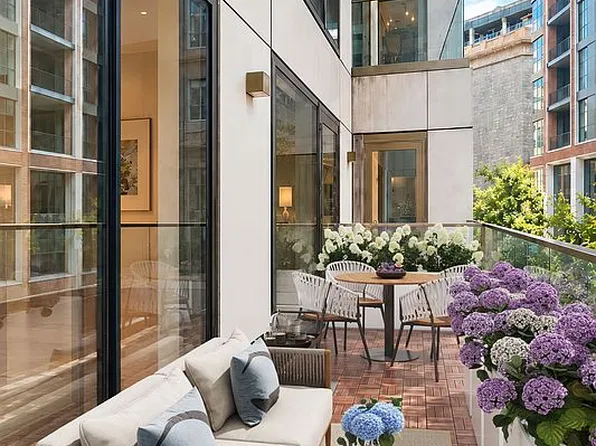 98 Front St #4J, Brooklyn, NY 11201