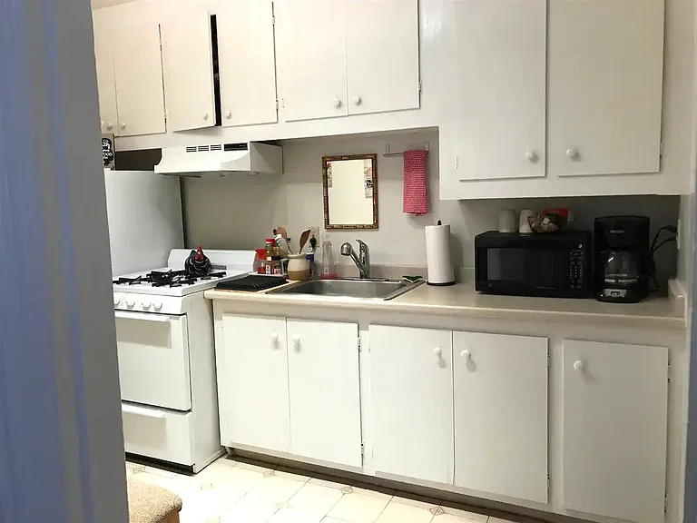 5 Wendell St #4 — Photo 1
