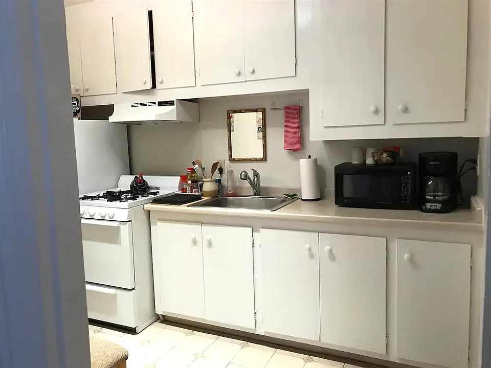 5 Wendell St #4