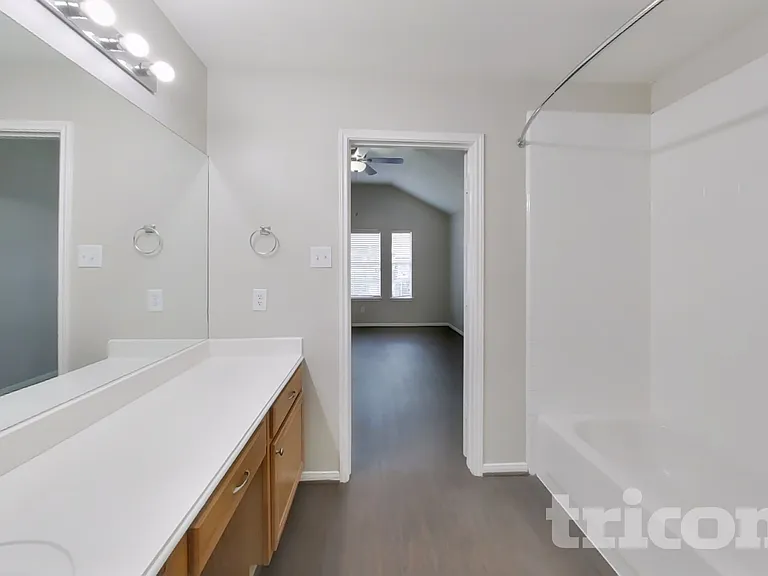 12230 Scarlet River Dr — Photo 7