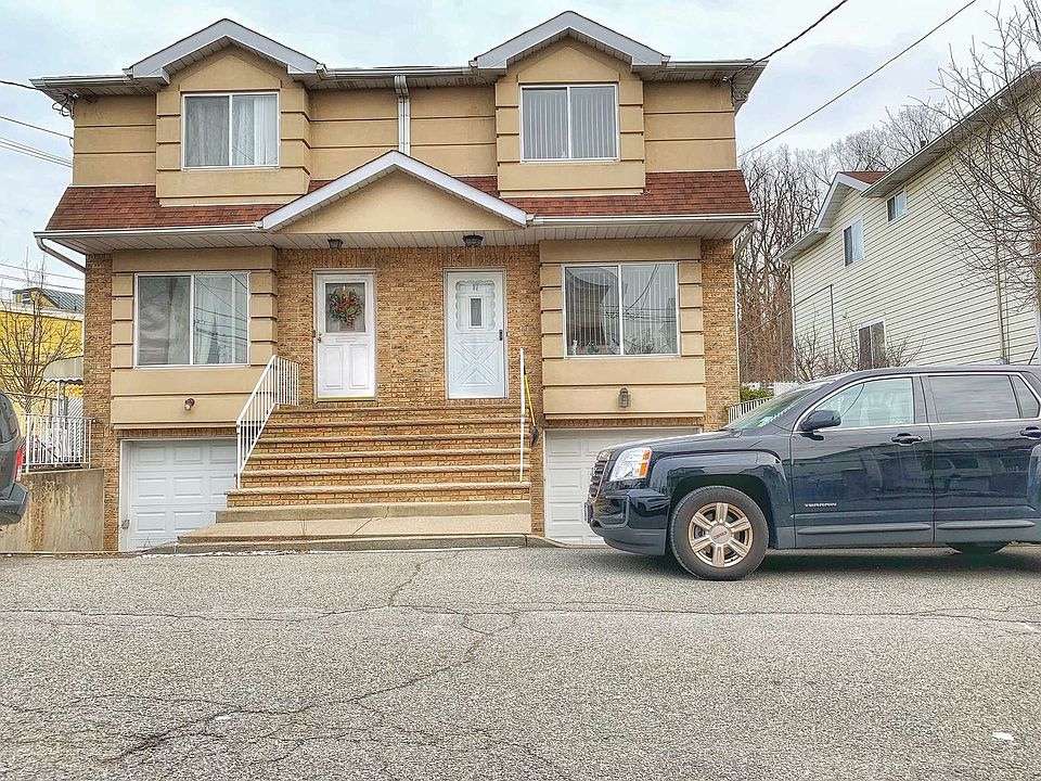 1st image of 17 Stacey Ln