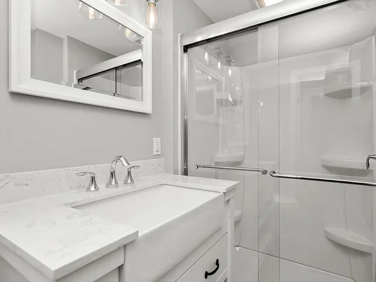 5 Turtleback Ln — Photo 17