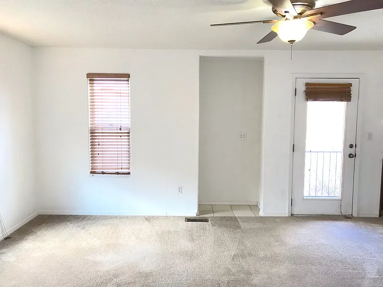 3612 Clear Creek Rd NE — Photo 16