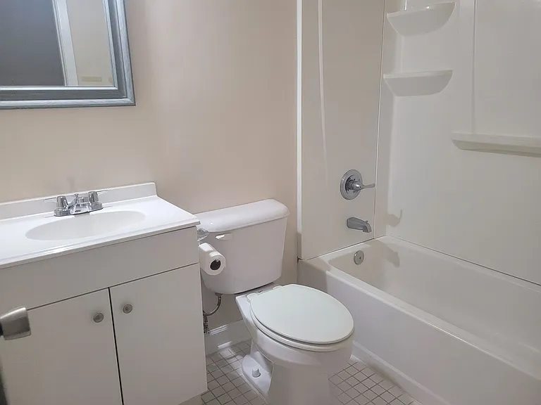 1219 Chilton Dr — Photo 14