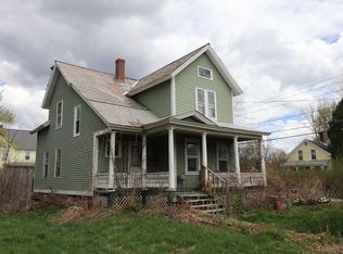 1 Grove St, Greenfield, MA 01301