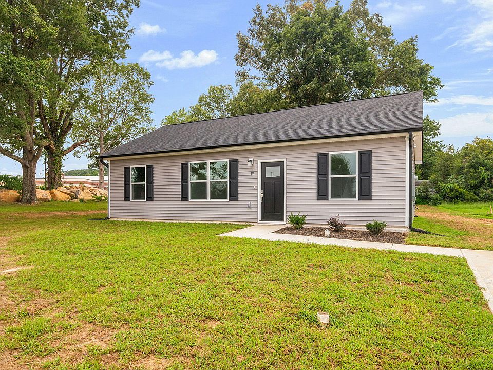 1st image of 19 Southern Village Dr