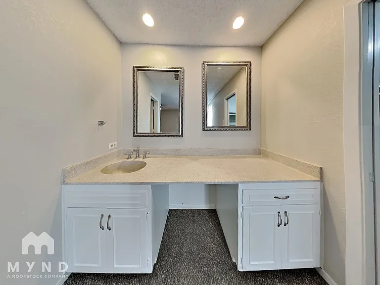 Del Estrado Townhomes — Photo 88