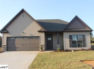 100 Saint Stephen Ct, Piedmont, SC 29673