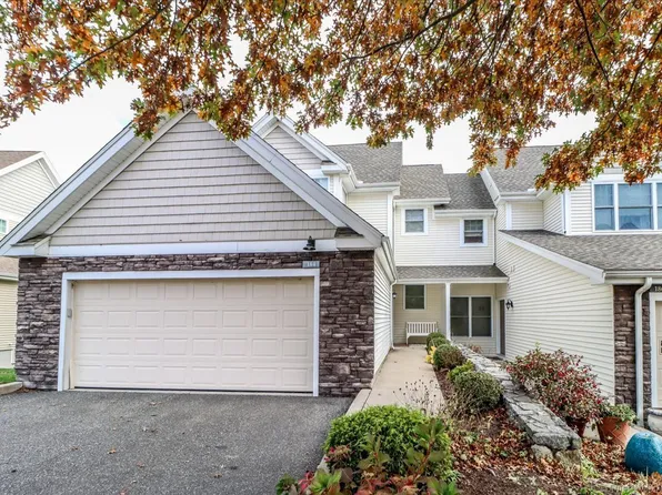 184 Kyles Way #184, Shelton, CT 06484
