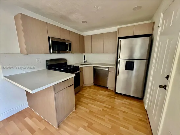 3245 Virginia St, Miami, FL