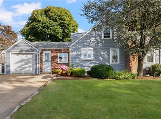 115 Bryant Rd, Cranston, RI 02910