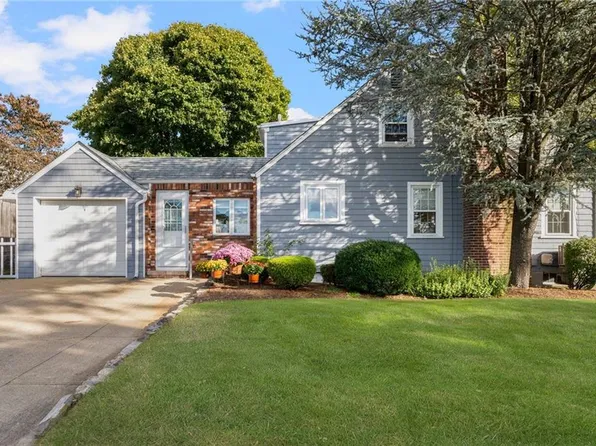 115 Bryant Rd, Cranston, RI 02910