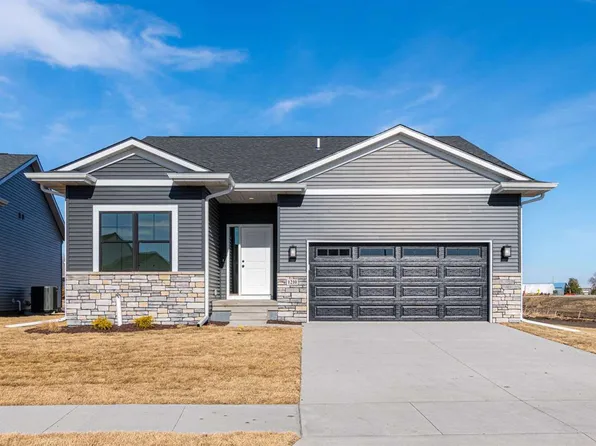 1210 Priscilla Ct, North Liberty, IA 52317