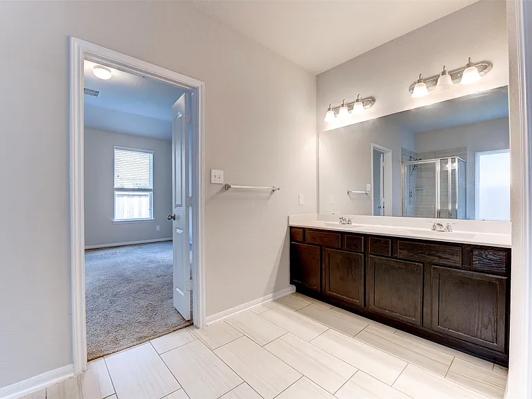 4542 Medrano Trl — Photo 25
