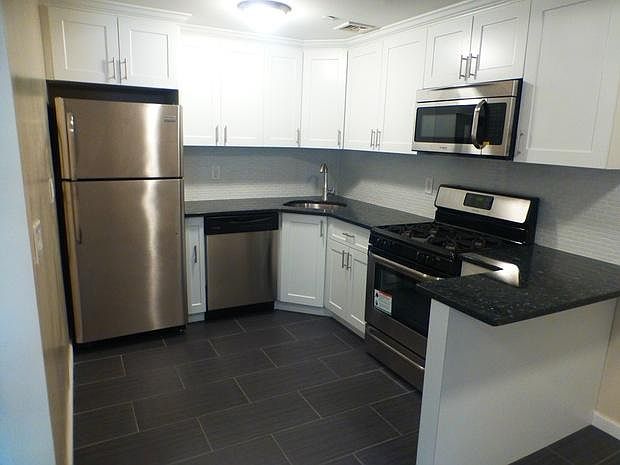 1st image of 902 Bedford Ave APT 2