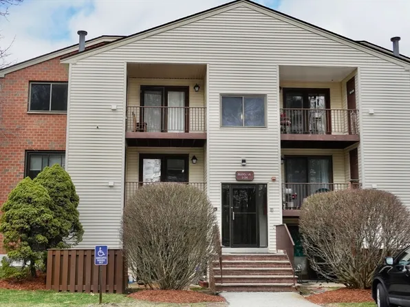189 Littleton Rd Unit 19, Chelmsford, MA 01824