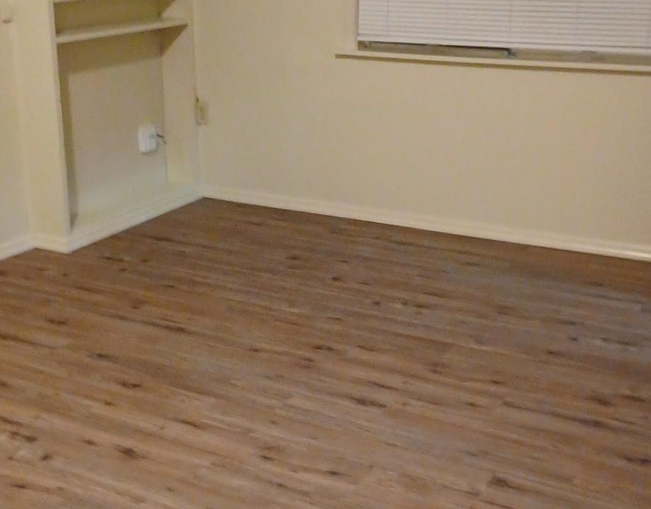 Livingroom view from hallway.