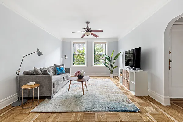 Sold by Compass | media 2