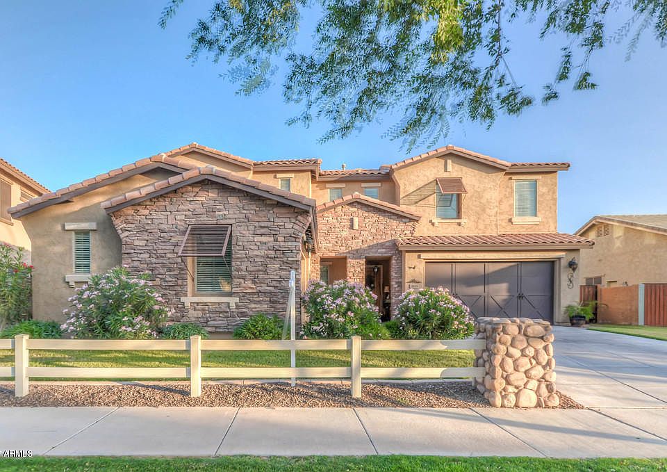 1st image of 3855 E Old Stone Cir S
