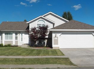 2116 N Tschirley Rd, Greenacres, WA 99016