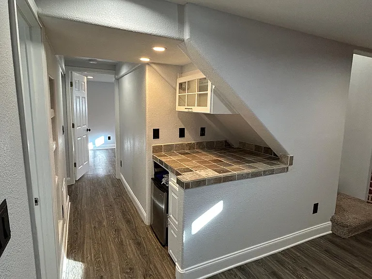 283 Maximus Dr — Photo 12