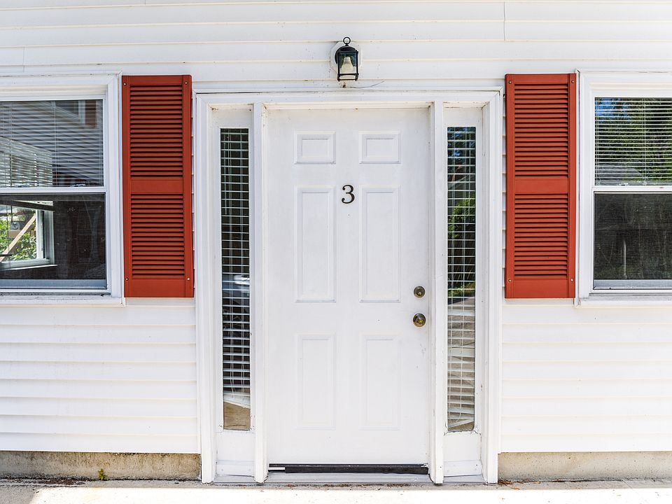 1st image of 323 Riverland Dr #3
