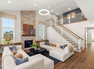 24 Lloyd Cir #34, Norton, MA 02766