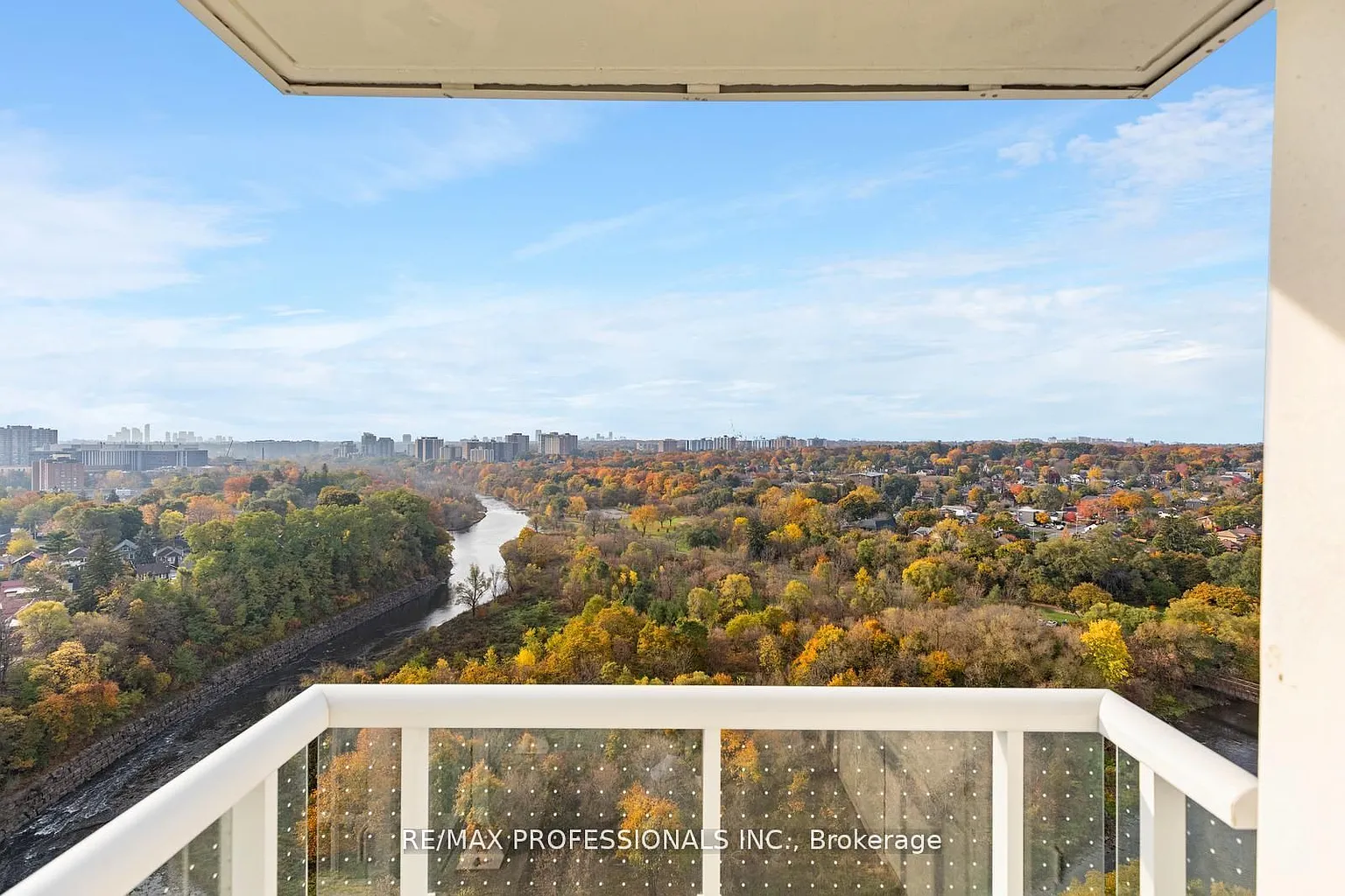 10 Wilby Cres #1603 photo 1