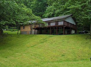 781 Fezell Rd, Freedom, PA 15042