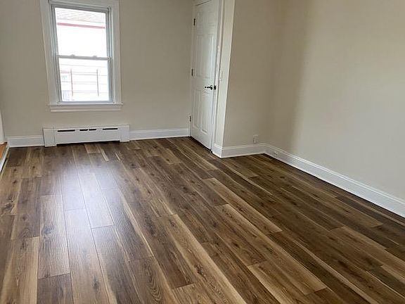 Main entrance to the apartment into the living room