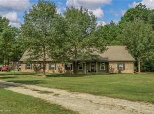 135 Cycle Plant Rd, Benton, LA 71006