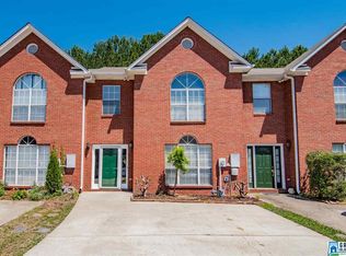 431 Cambrian Ridge Trl, Pelham, AL 35124