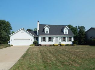 93 E Oakmont Way, Northfield, OH 44067