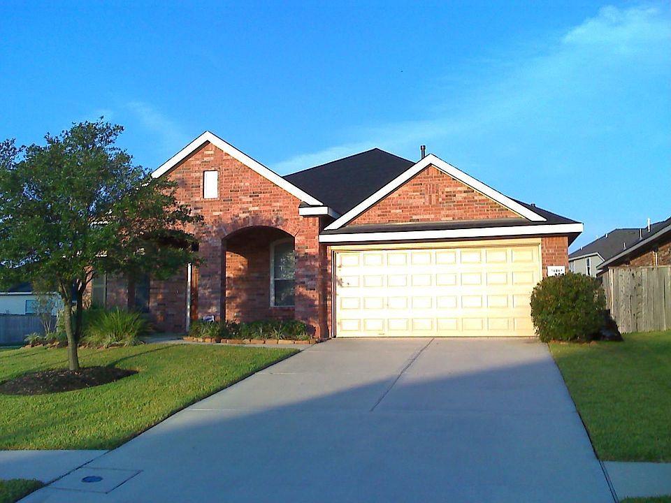 2nd image of 20103 Gunters Ridge Dr