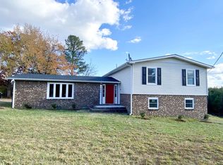 2548 Glebe Rd, Henderson, NC 27537