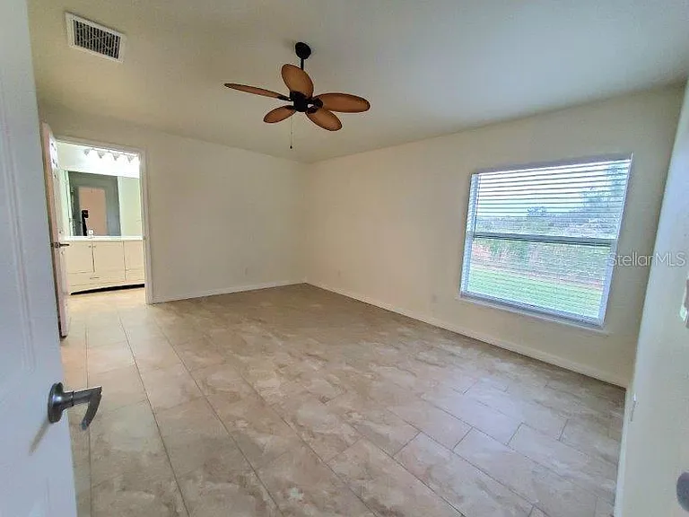 1192 Oceanic Rd — Photo 8