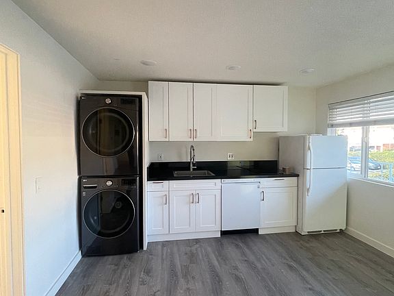 3rd image of 850 Camino Pescadero #1