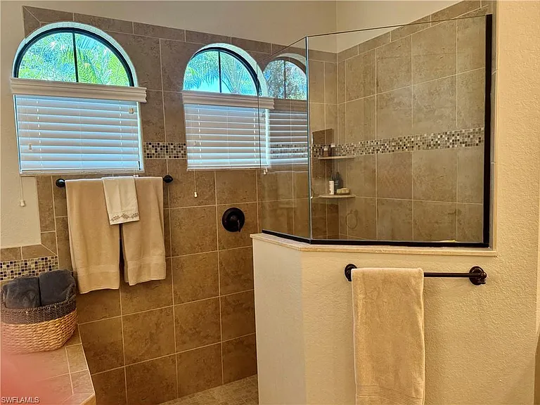 9594 Firenze Cir — Photo 14