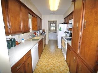 2213 Bonvie Dr, Sulphur, LA 70665
