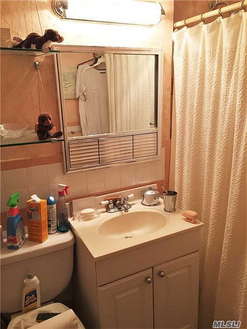 1st image of 241-20 Northern Blvd #5N