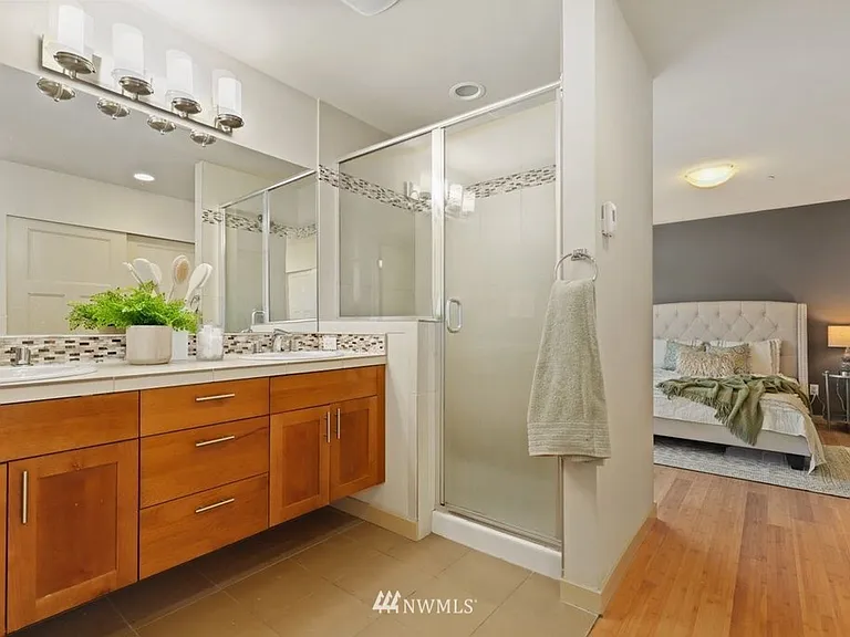1633 California Ave SW #A — Photo 15