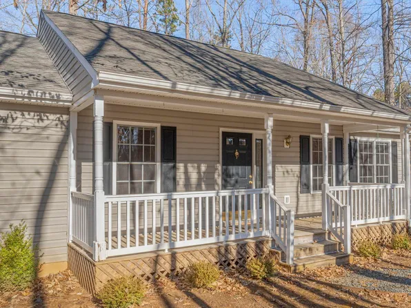 39 Riverside Dr, Palmyra, VA 22963